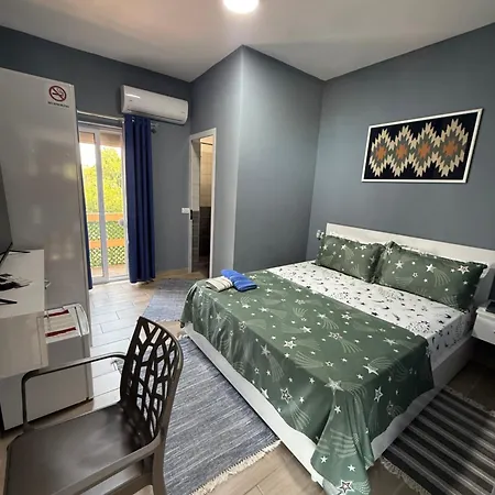 Bujtina E Qilimave 3* Zogaji