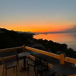 Bujtina E Qilimave Gasthuis Zogaji