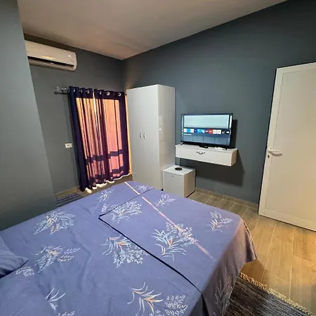 Bujtina E Qilimave Guest house Zogaj (Shkoder)