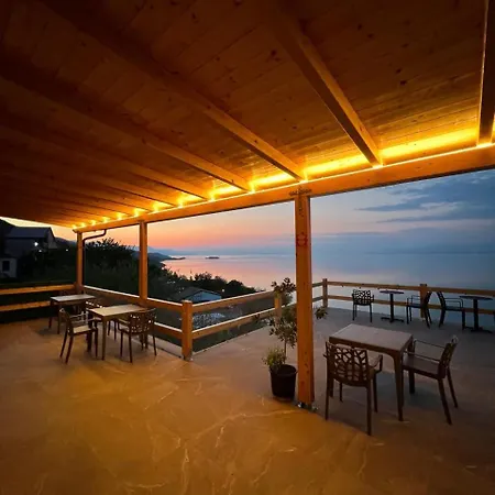 Maison d'hôtes Bujtina E Qilimave