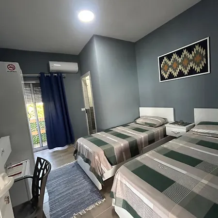 Bujtina E Qilimave 3*